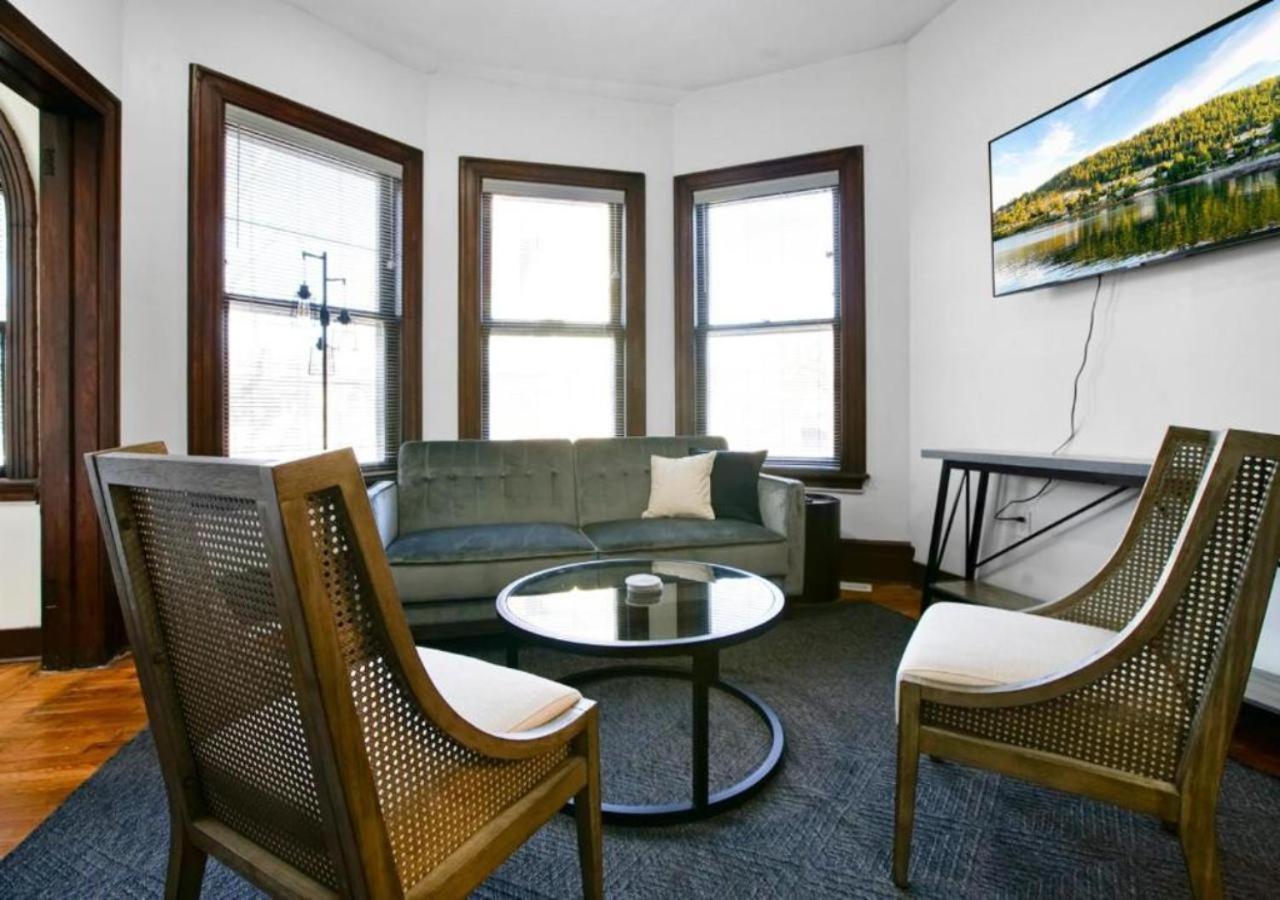 Victorian Cozy Retreat Steps To Clinic Hébergement de vacances Cleveland